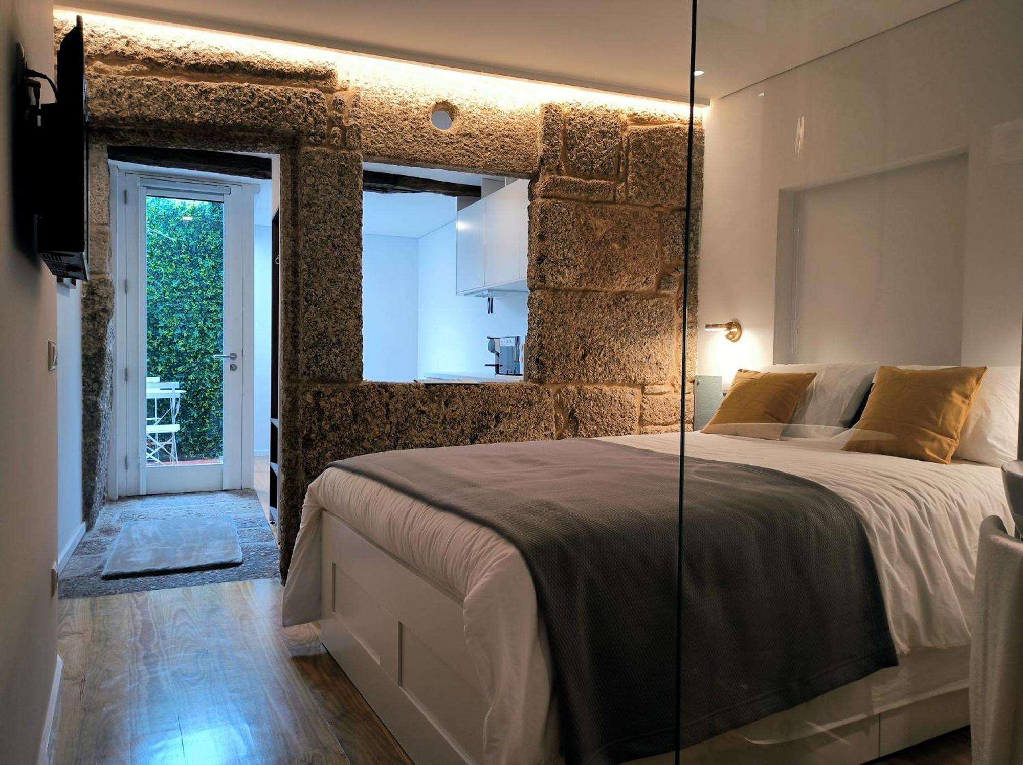 Domi Suites & Studios Guimarães Exteriör bild