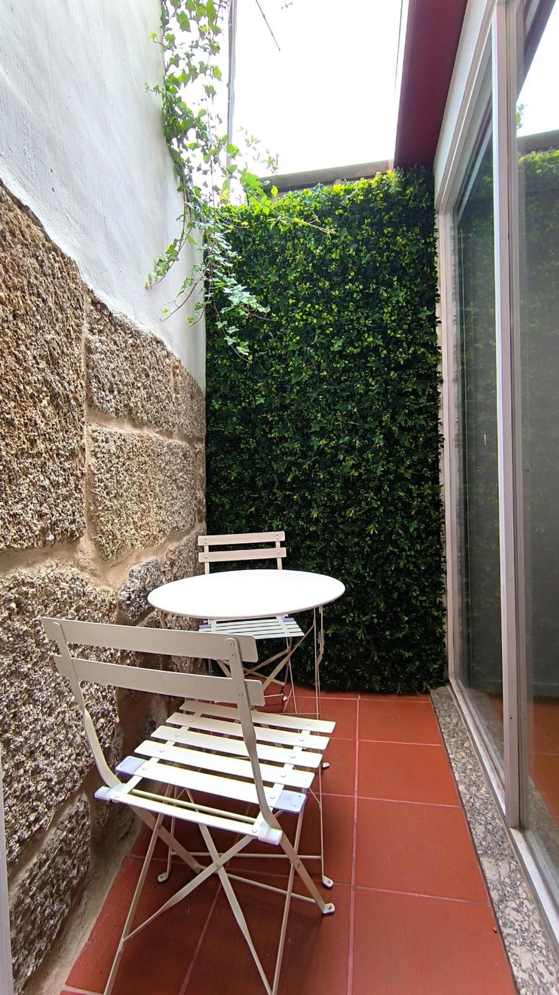 Domi Suites & Studios Guimarães Exteriör bild