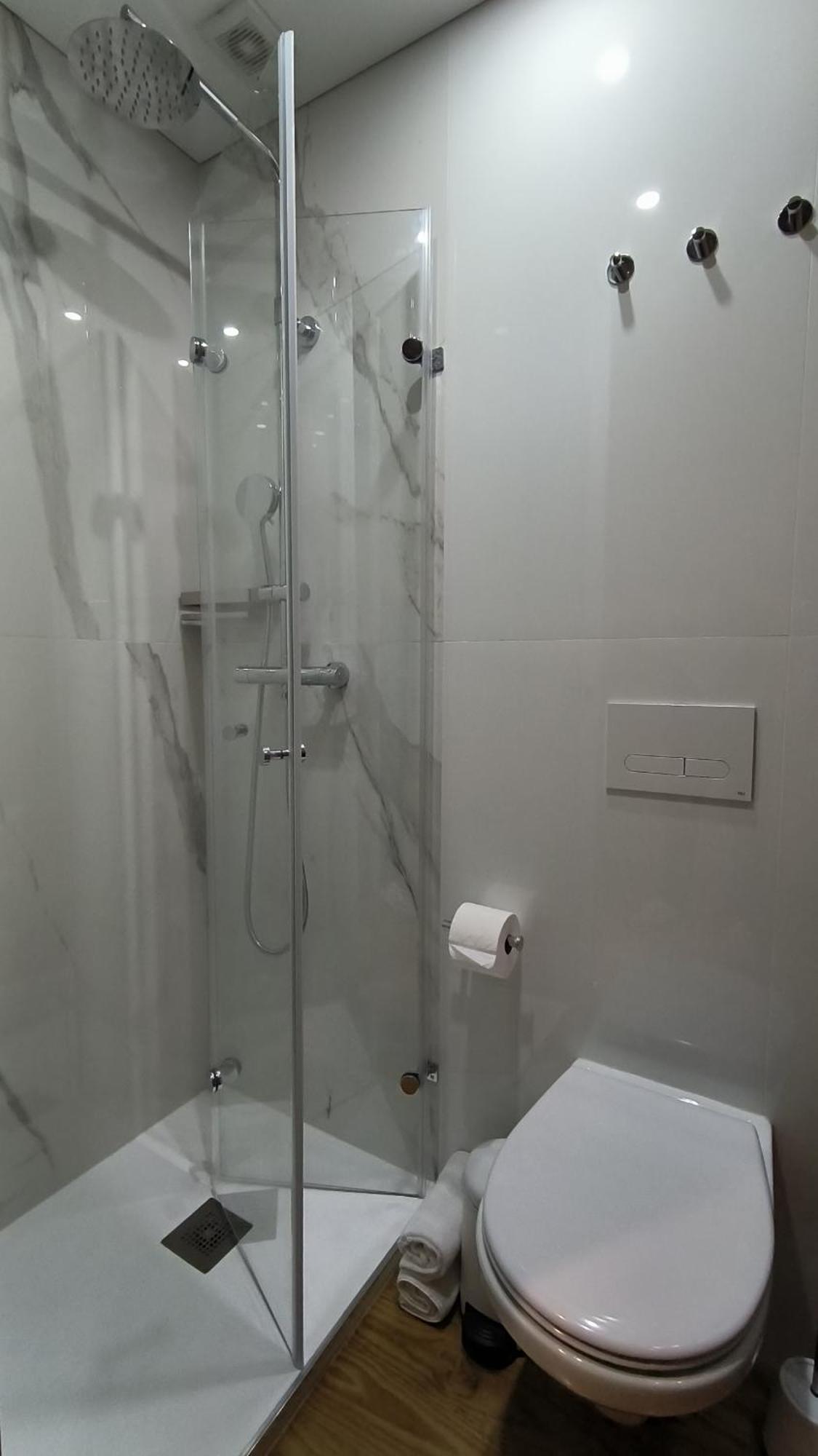 Domi Suites & Studios Guimarães Exteriör bild